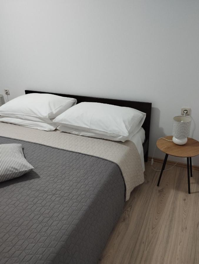 Apartments Mijo Kaštela Εξωτερικό φωτογραφία
